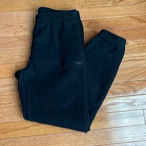 ARITZIA TNA cozy fleece perfect fit size small 🖤